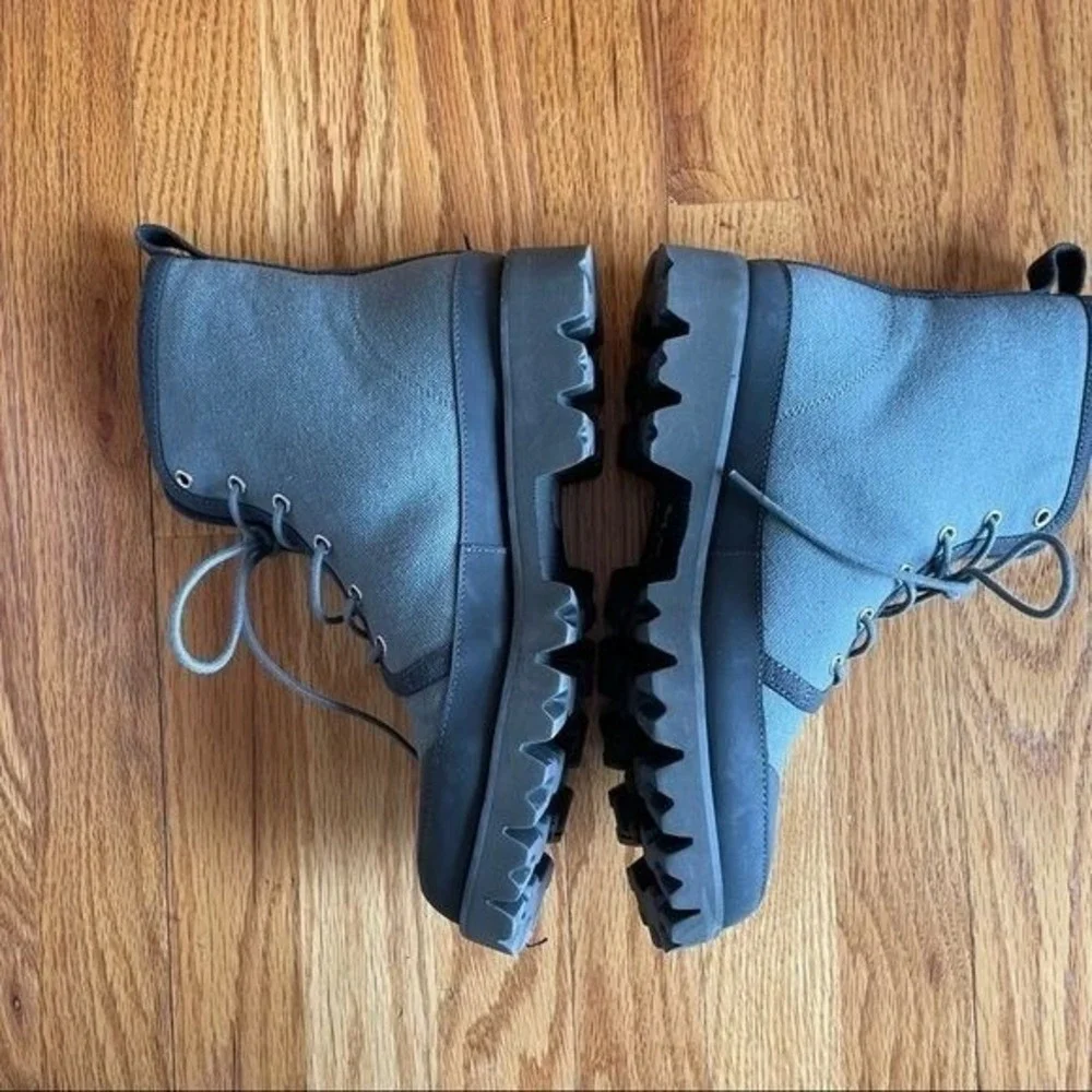 J.crew Gwen boots women's size 7.5 canvas lace‎ up lug sole slate green EUC